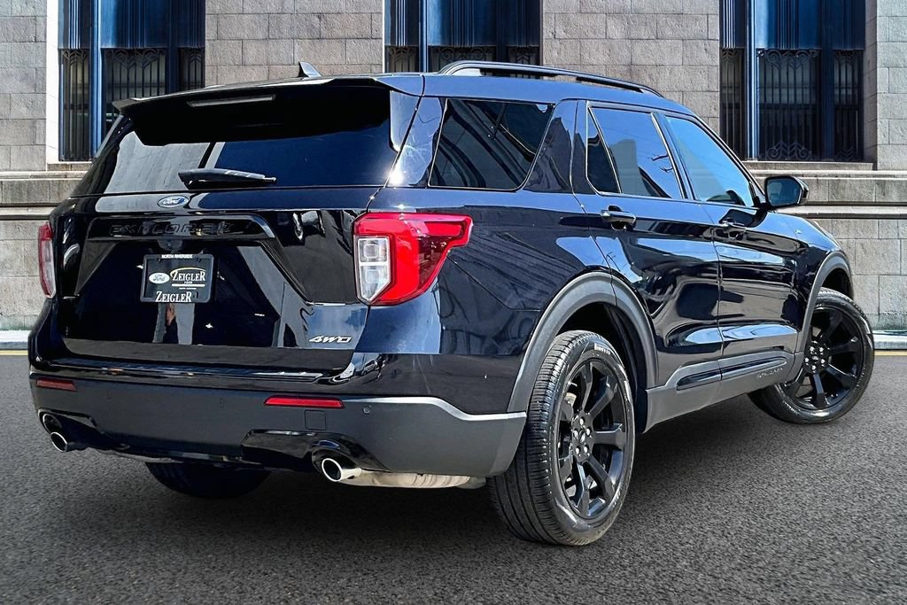 Certified 2023 Ford Explorer ST-Line AWD/4WD image 11