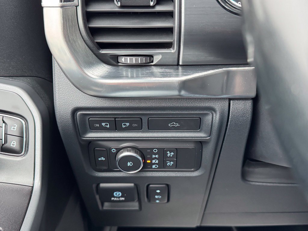 Certified 2021 Ford F150 Lariat w/ Equipment Group 502A High AWD/4WD image 22