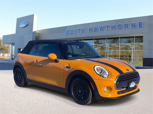 Used 2017 MINI Cooper Base image 5