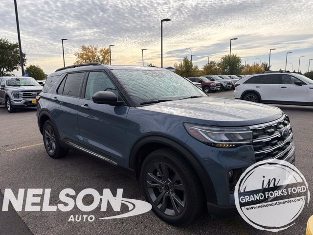 Certified 2025 Ford Explorer Active w/ Active Comfort Package AWD/4WD image 1