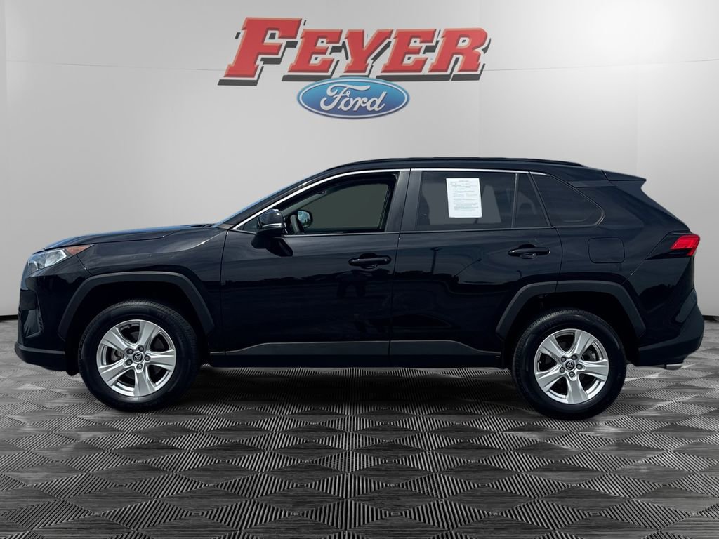 Used 2021 Toyota RAV4 XLE image 6