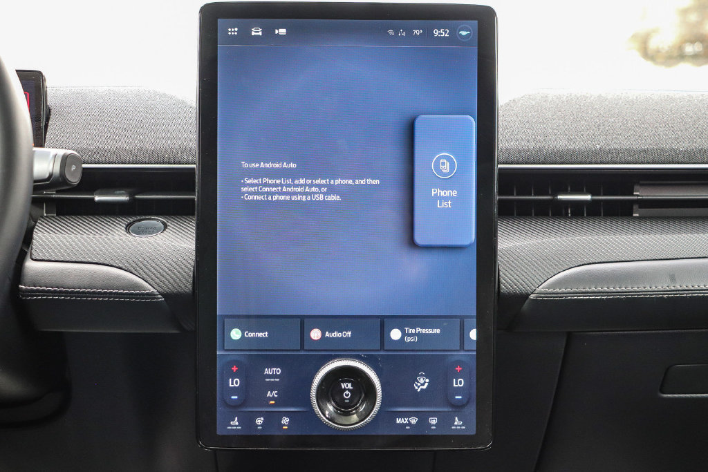 Certified 2025 Ford Mustang Mach-E Premium AWD/4WD image 19