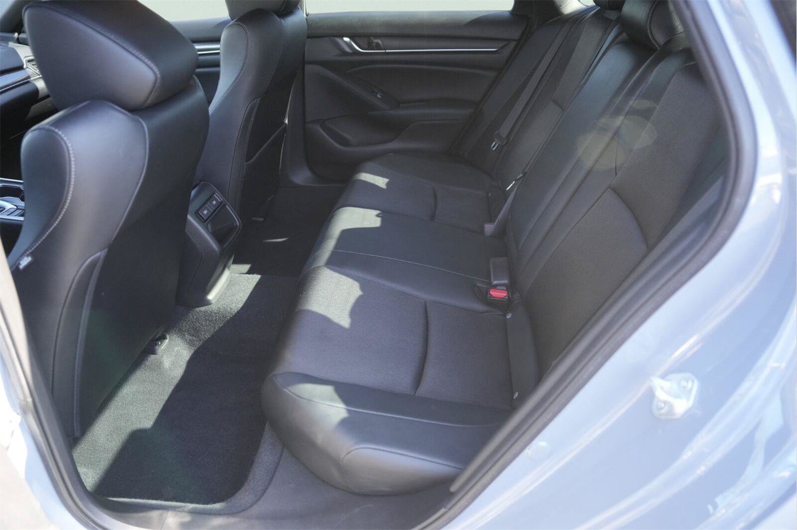 Used 2022 Honda Accord Sport image 12