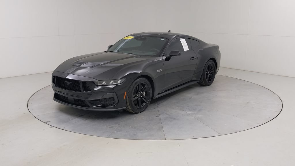 Certified 2025 Ford Mustang GT RWD image 20