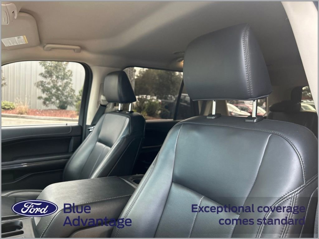 Certified 2024 Ford Expedition XLT image 11