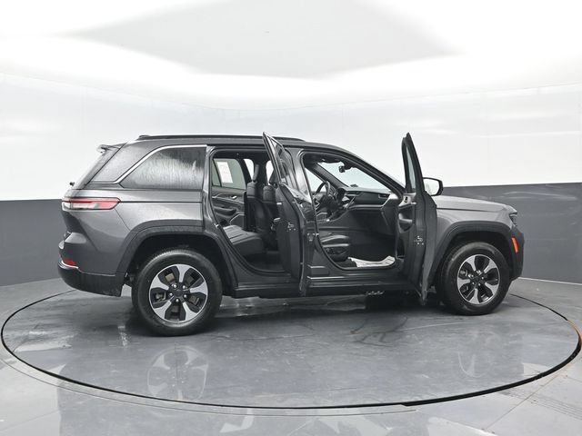 Used 2024 Jeep Grand Cherokee Limited 4xe AWD/4WD image 30