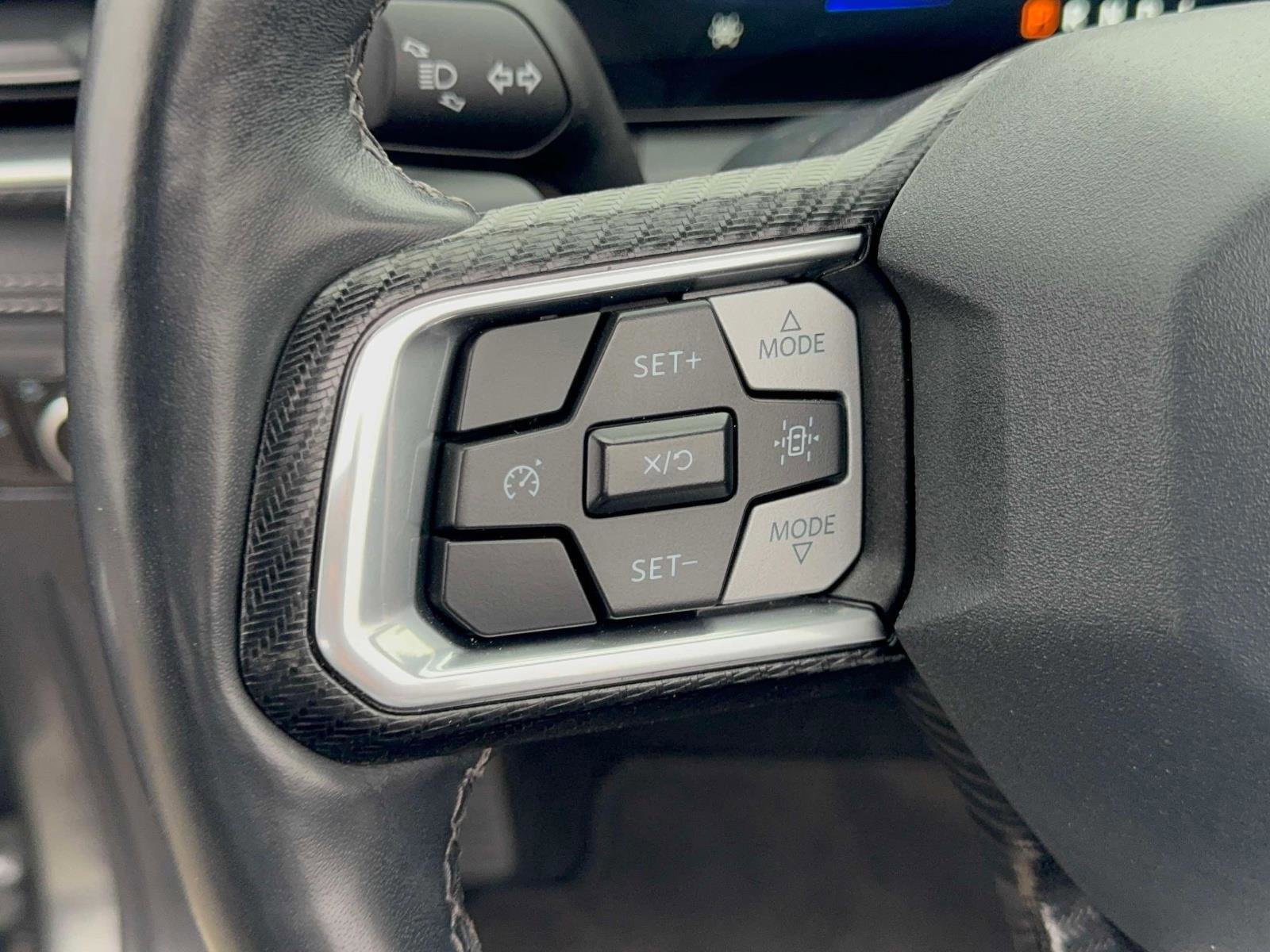 Certified 2025 Ford Mustang Premium image 21