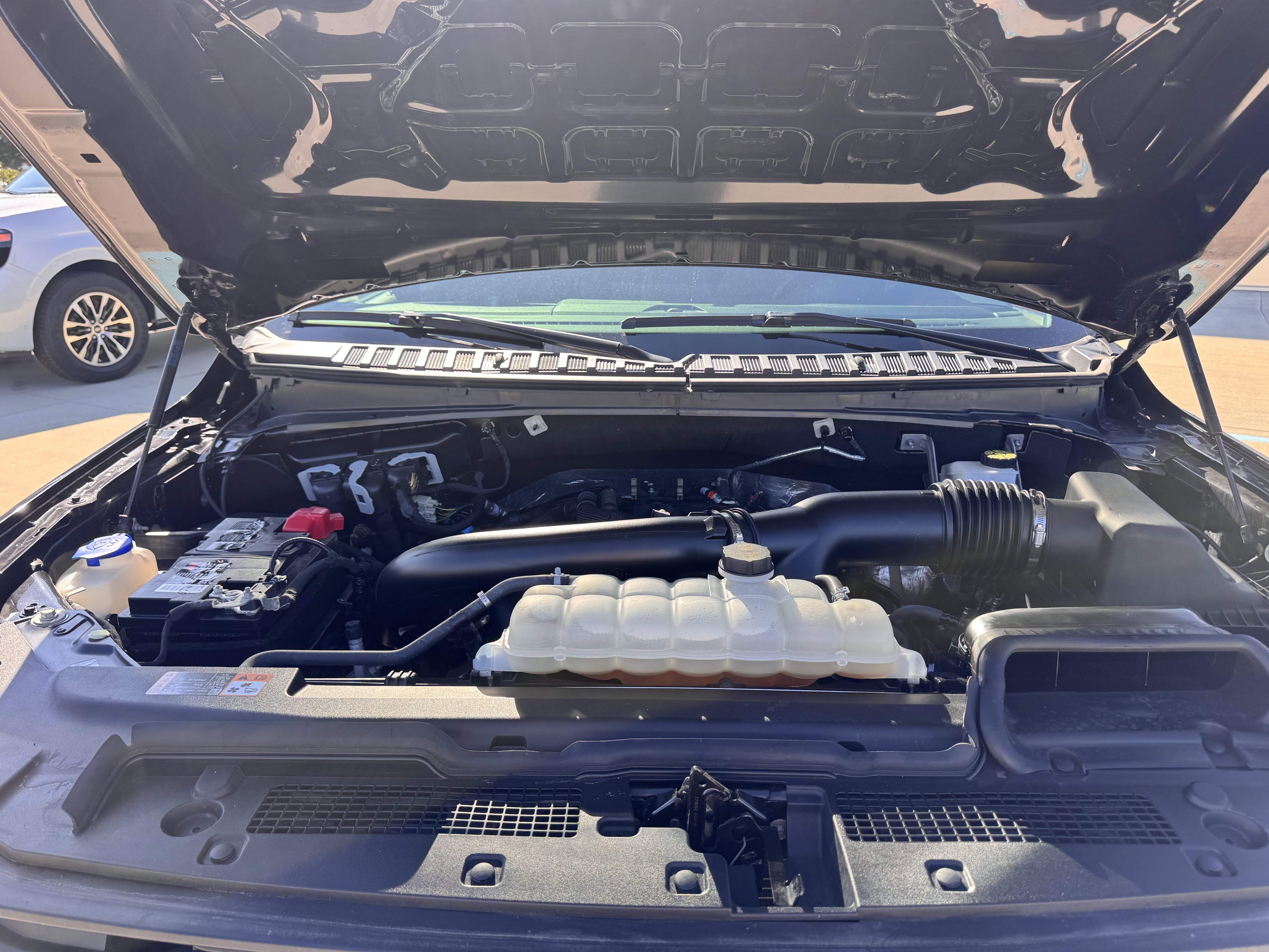 Certified 2024 Ford Expedition Max XLT image 40