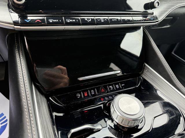 Used 2024 Jeep Wagoneer Series II w/ Flexible Seating Group AWD/4WD image 25