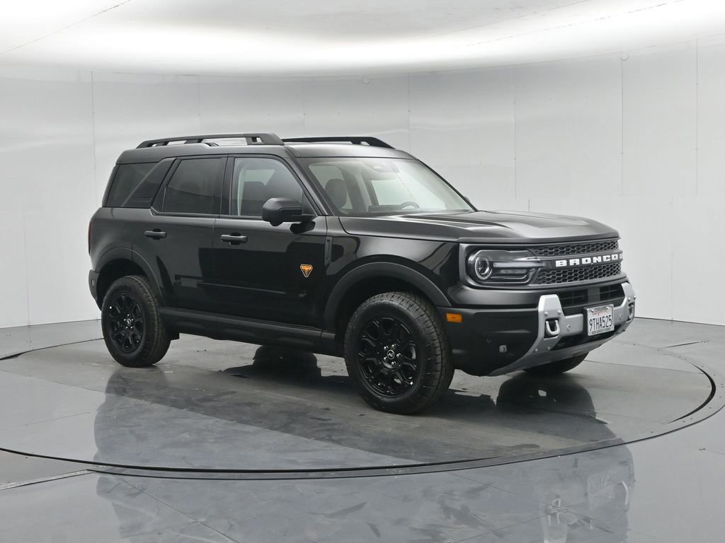 Certified 2025 Ford Bronco Sport Badlands image 3
