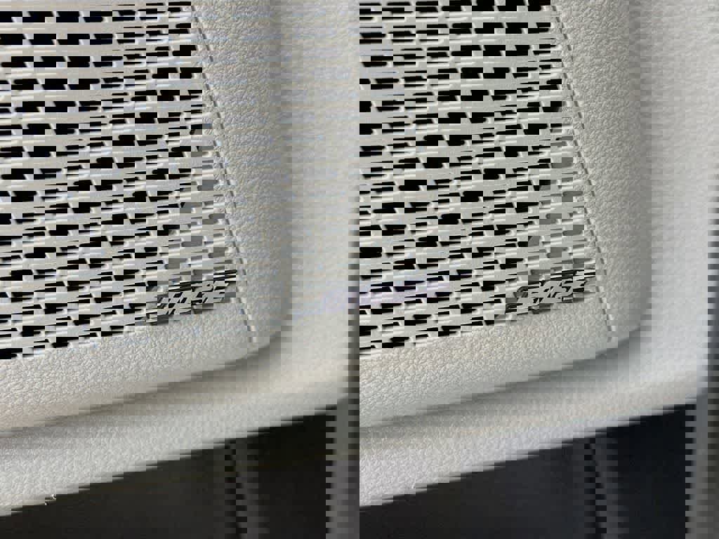 Used 2023 Kia Carnival SX Prestige image 31