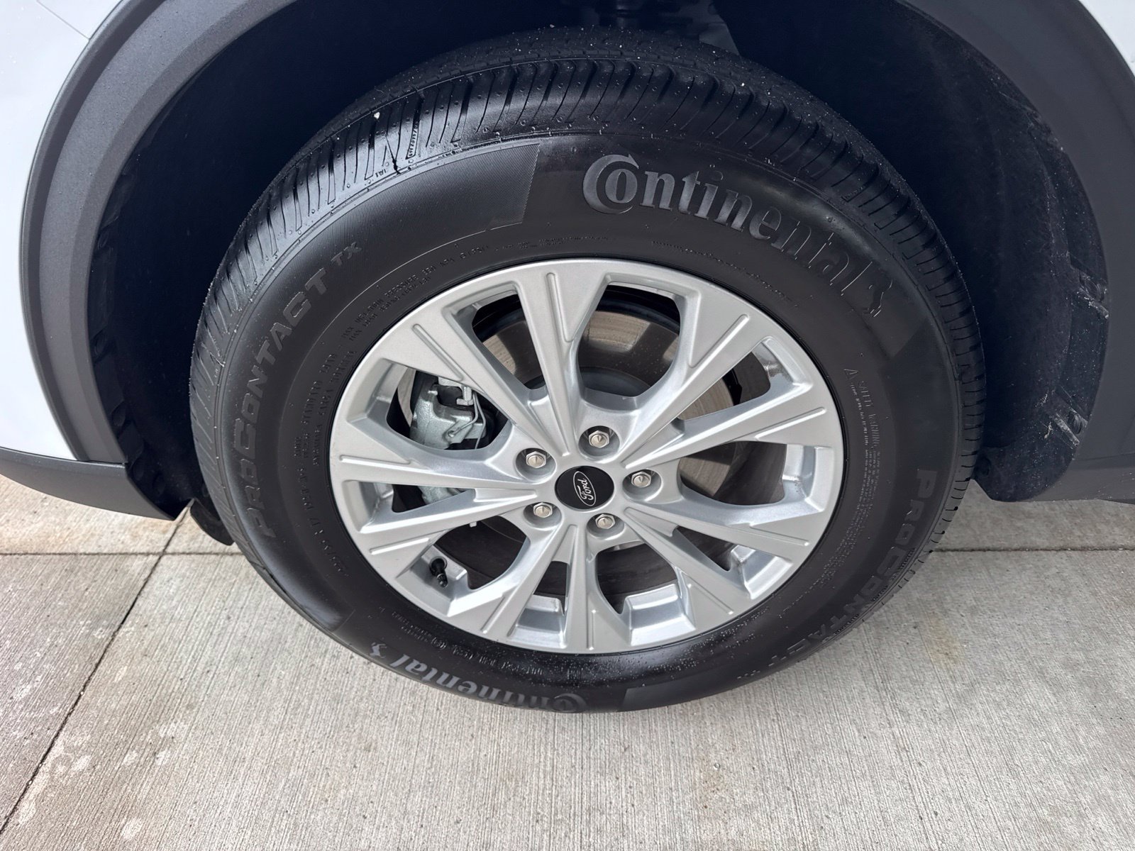 Certified 2024 Ford Escape Active AWD/4WD image 18