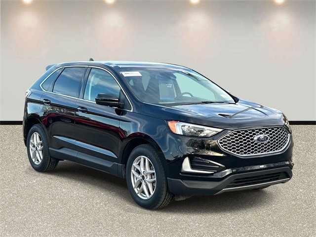 Certified 2024 Ford Edge SEL image 3