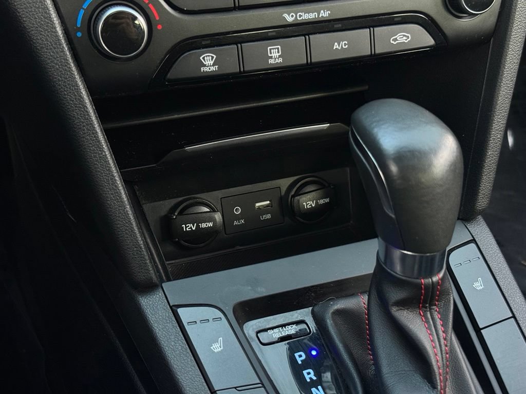 Used 2018 Hyundai Elantra Sport w/ Sport Premium Package 03 FWD image 21