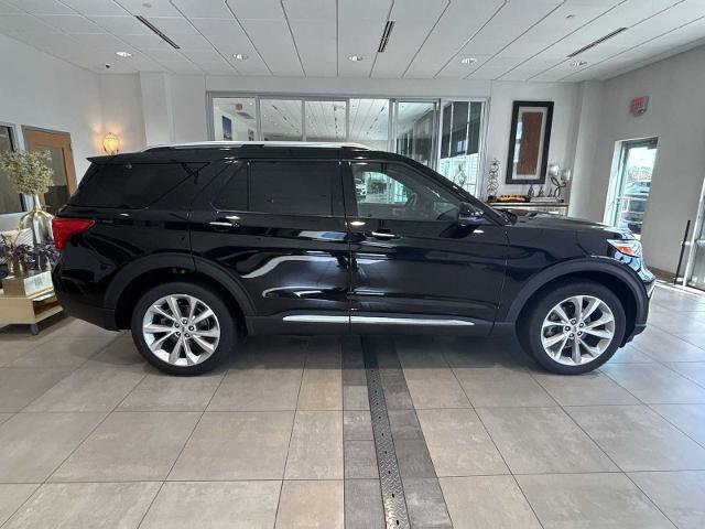 Certified 2023 Ford Explorer Platinum w/ Technology Package image 6