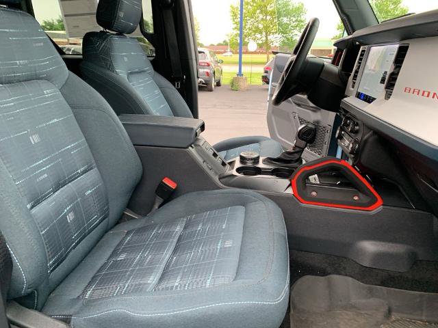 Certified 2025 Ford Bronco Heritage Edition AWD/4WD image 25