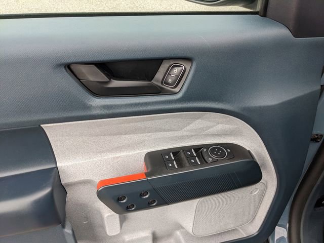 Certified 2023 Ford Maverick XLT image 20