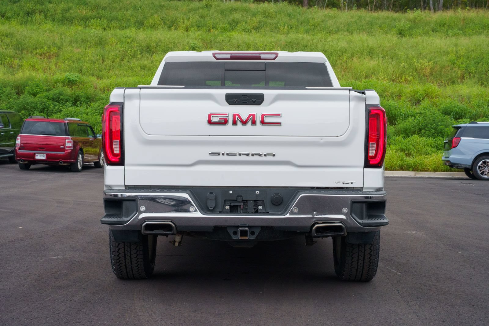 Used 2020 GMC Sierra 1500 SLT w/ SLT Premium Plus Package AWD/4WD image 6