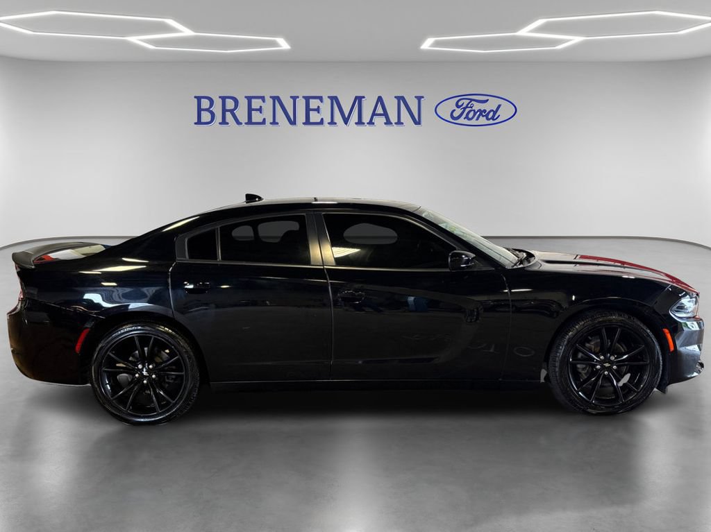 Used 2018 Dodge Charger SXT Plus w/ Quick Order Package 29J RWD image 5