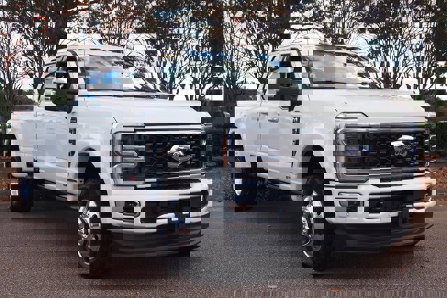 Certified 2025 Ford F450 Platinum w/ Platinum Plus Package
