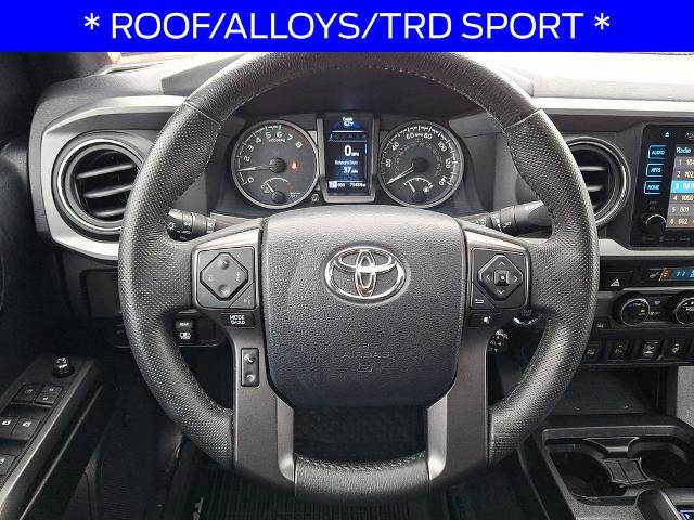 Used 2017 Toyota Tacoma TRD Sport AWD/4WD image 20