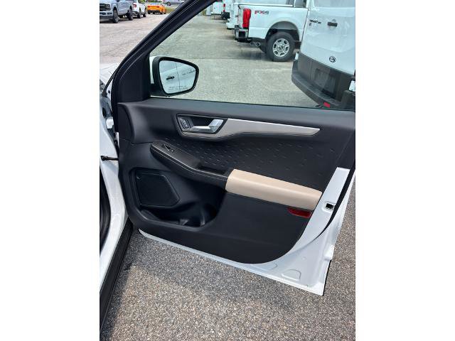 Certified 2020 Ford Escape SEL FWD image 5