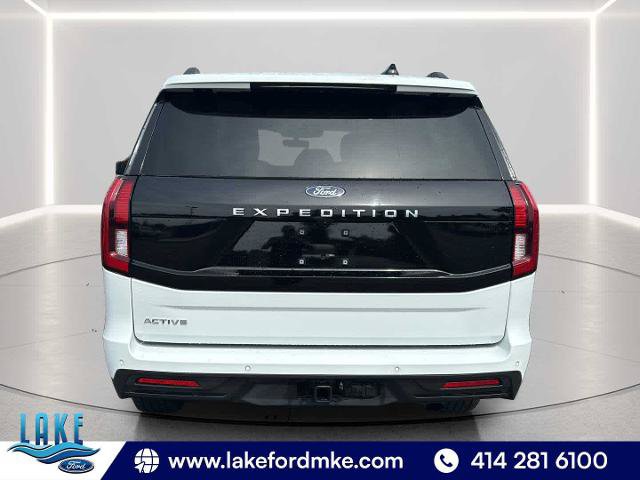 Certified 2025 Ford Expedition Active AWD/4WD image 6