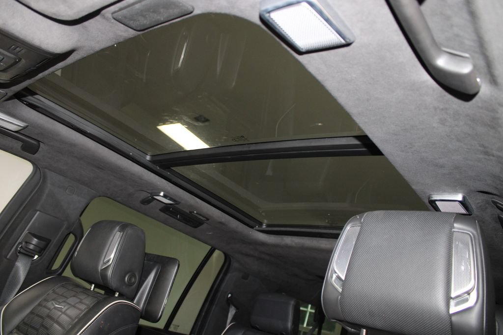 Used 2021 Cadillac Escalade ESV Sport Platinum AWD/4WD image 60