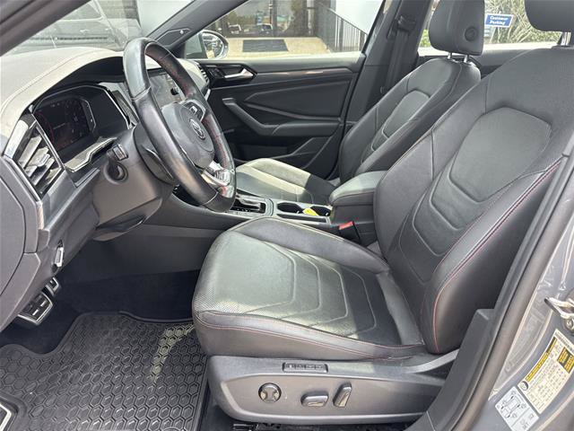 Used 2021 Volkswagen Jetta GLI Autobahn FWD image 4