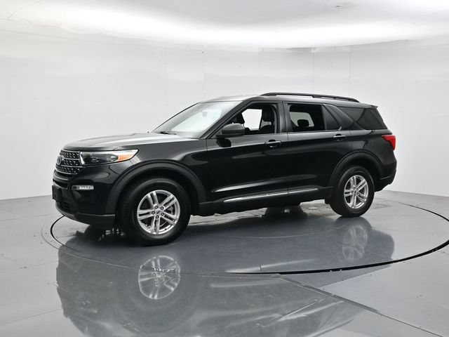 Certified 2023 Ford Explorer XLT w/ Equipment Group 202A AWD/4WD image 6