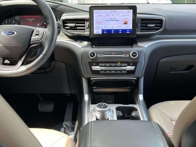 Certified 2020 Ford Explorer XLT w/ Equipment Group 202A AWD/4WD image 15
