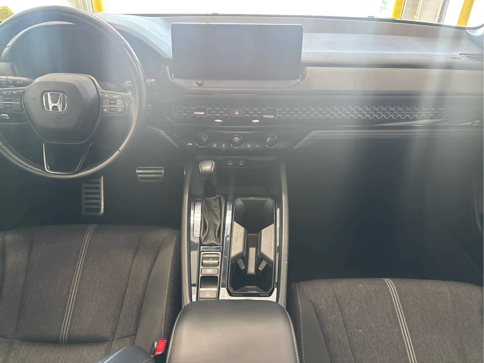 Used 2023 Honda Accord Sport image 9