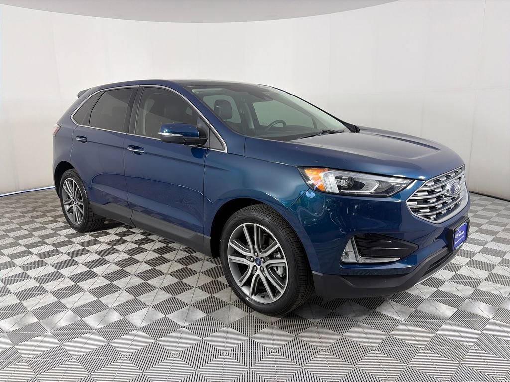 Certified 2020 Ford Edge Titanium AWD/4WD image 1