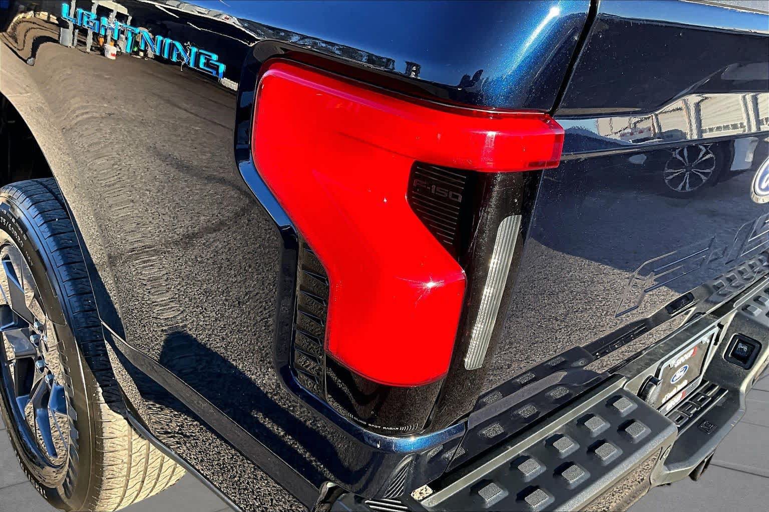 Certified 2024 Ford F150 Lightning Flash AWD/4WD image 27