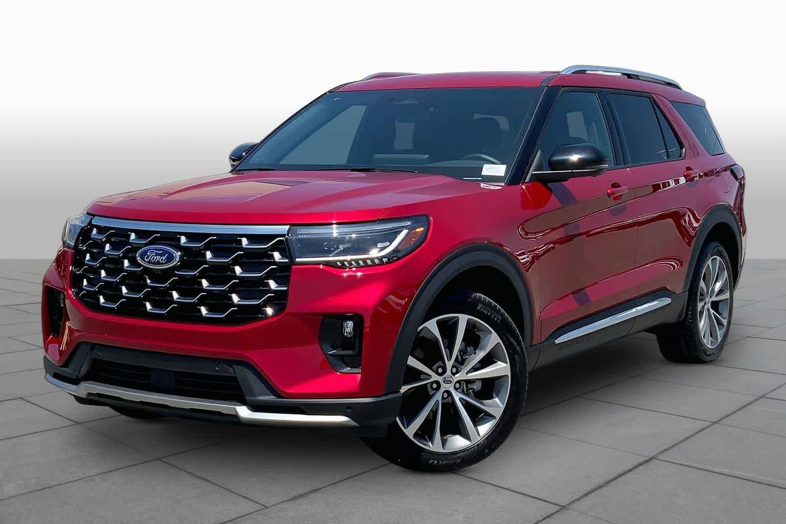 Certified 2025 Ford Explorer Platinum w/ Ultimate Package AWD/4WD image 6