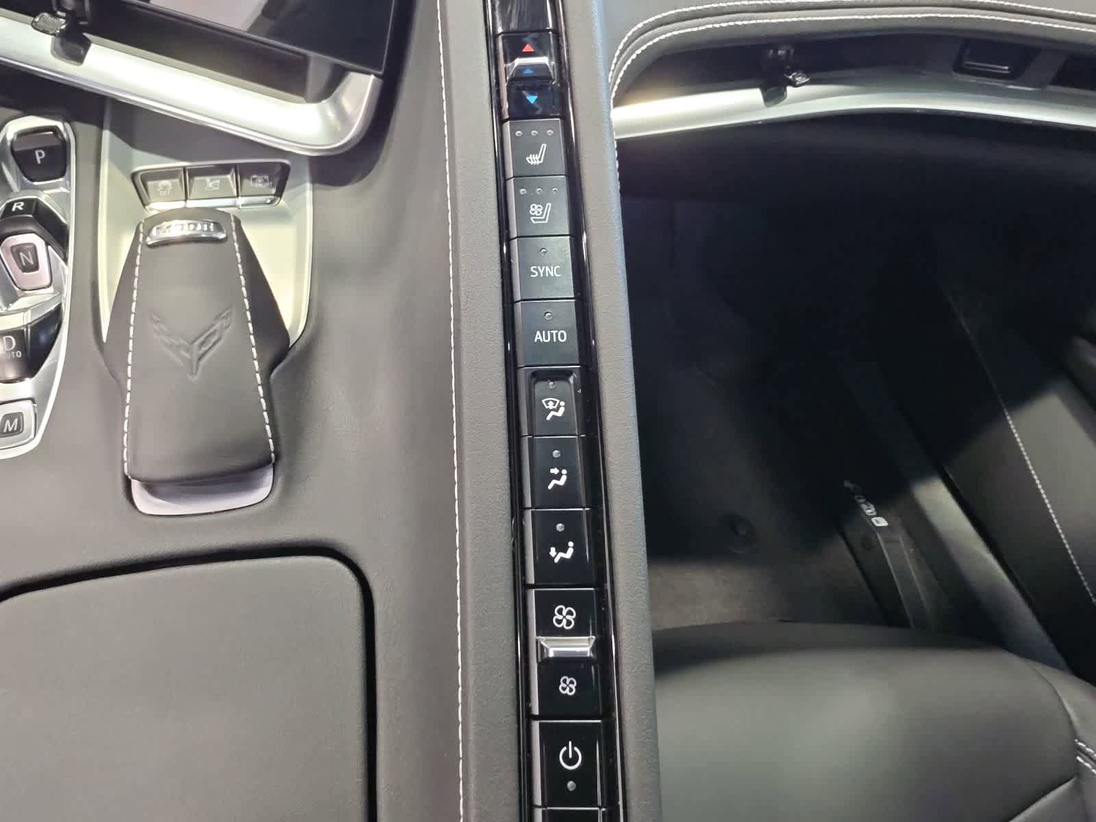 Used 2020 Chevrolet Corvette Stingray Preferred Cpe w/ 2LT Preferred Equipment Group RWD image 32