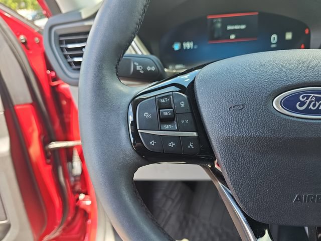 Certified 2023 Ford Escape Platinum w/ Premium Technology Package AWD/4WD image 18