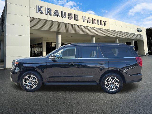 Certified 2025 Ford Expedition Active RWD image 4