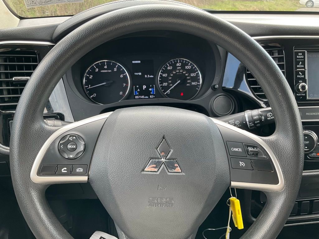 Used 2019 Mitsubishi Outlander ES image 7