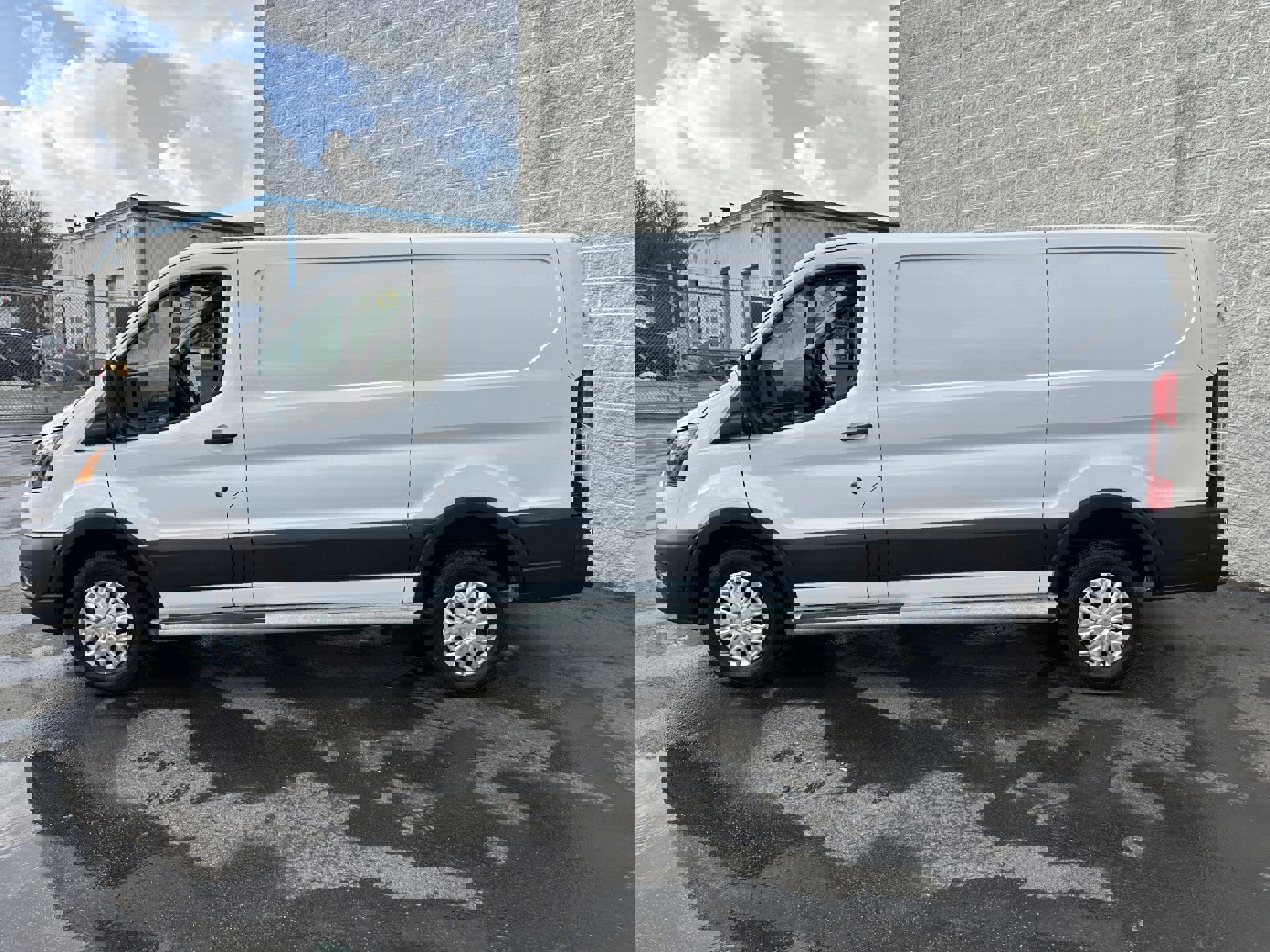 Certified 2024 Ford Transit 250 Low Roof w/ Exterior Upgrade Package image 3