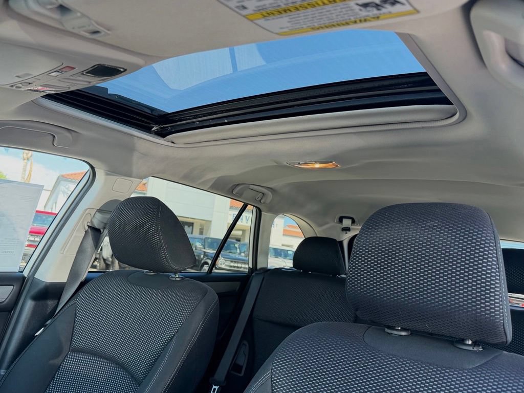 Used 2019 Subaru Outback 2.5i Premium AWD/4WD image 18