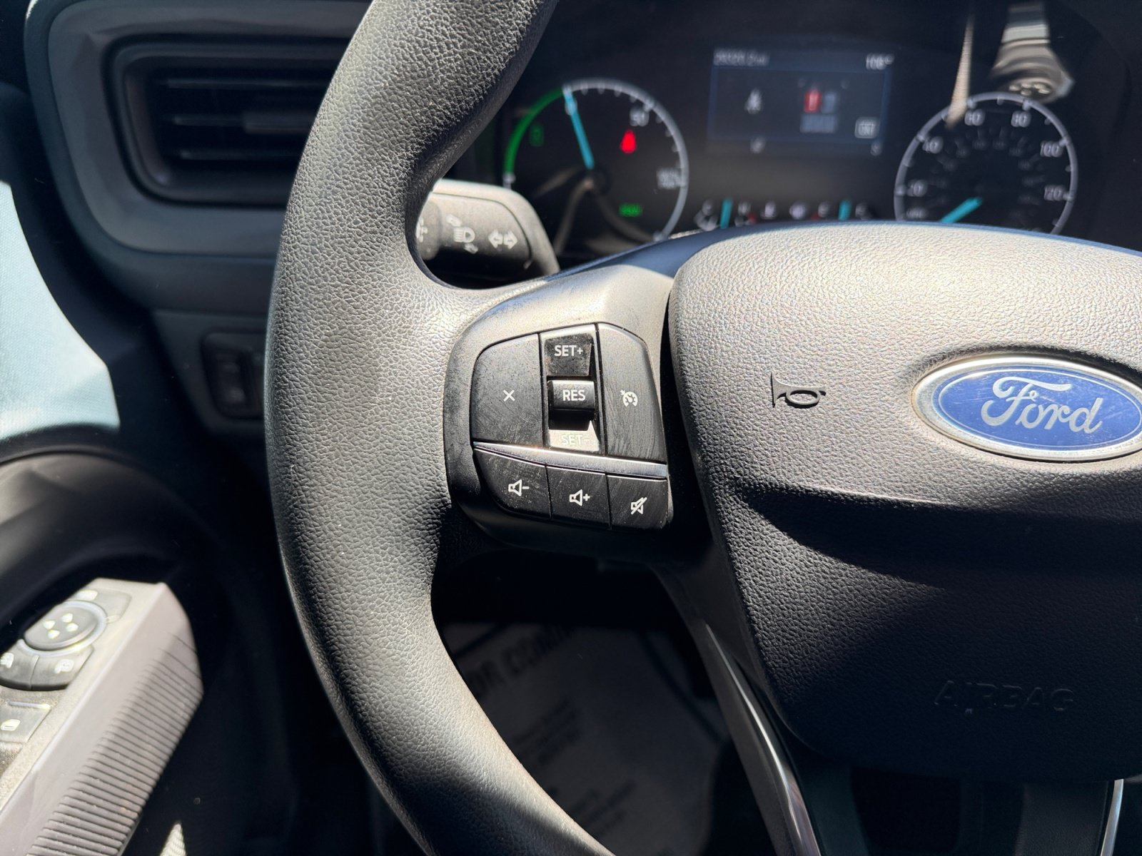 Certified 2023 Ford Maverick XLT w/ Black Appearance Package FWD image 20