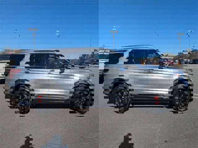 Certified 2021 Ford Explorer ST w/ Equipment Group 401A image 2