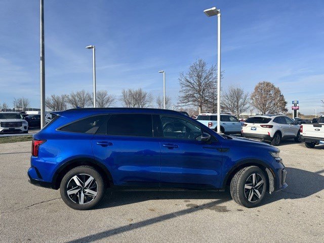 Used 2021 Kia Sorento S w/ Panoramic Sunroof Package image 6