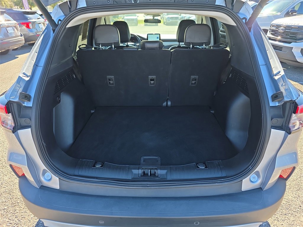 Certified 2022 Ford Escape SEL image 33