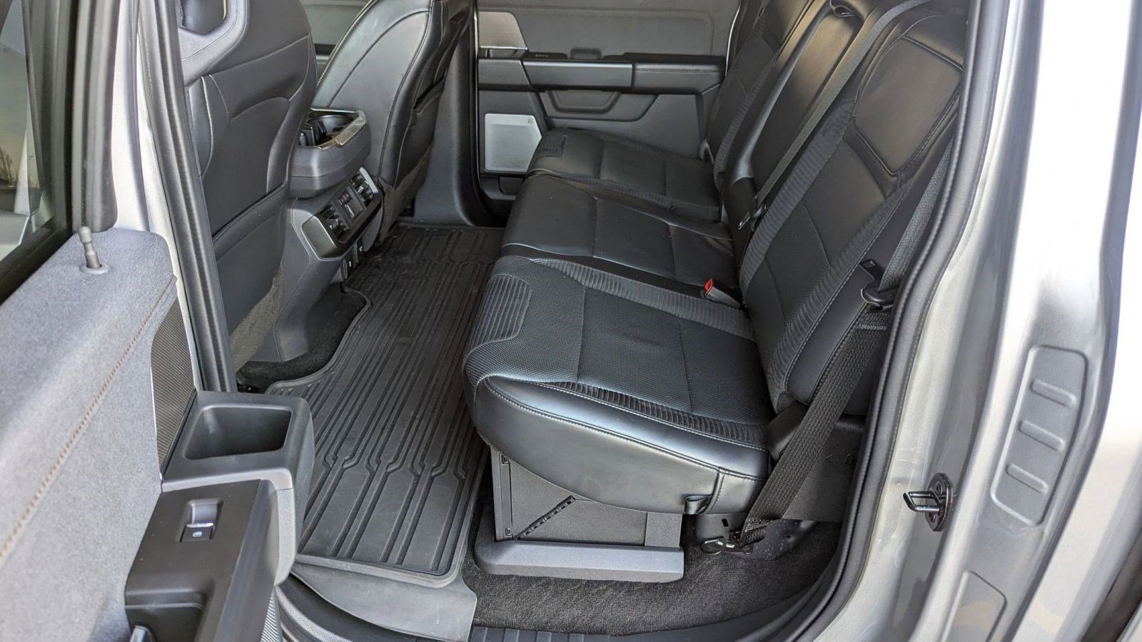 Certified 2021 Ford F150 Raptor w/ Equipment Group 801A High image 13