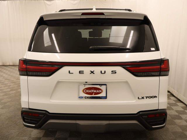Used 2026 Lexus LX 700h Luxury w/ Accessory Package (Z1) AWD/4WD image 17