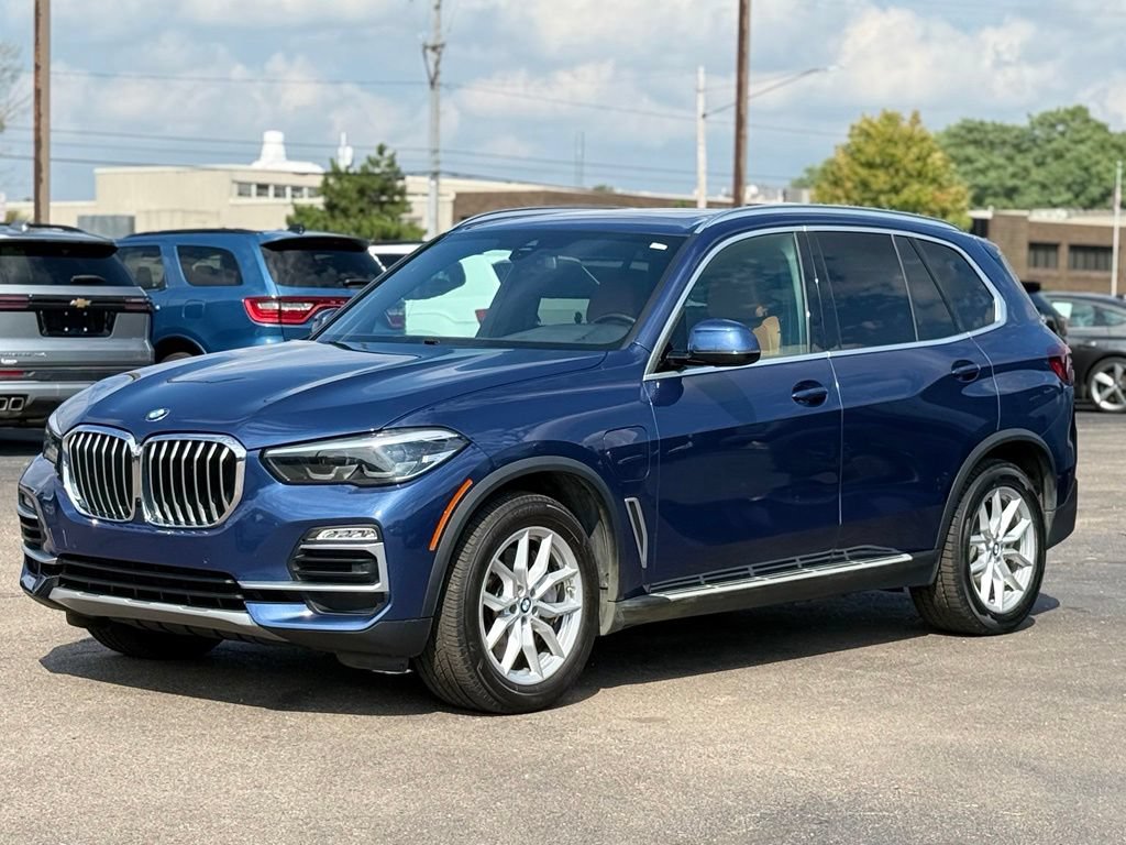 Used 2021 BMW X5 xDrive45e w/ Premium Package 2 AWD/4WD image 43