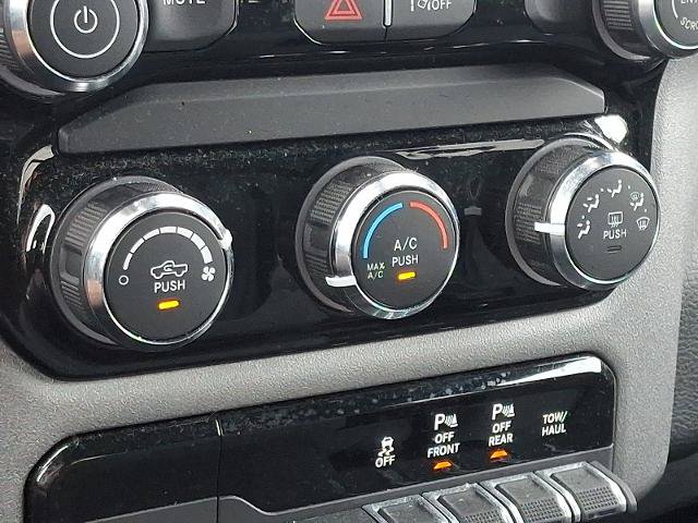 Used 2025 RAM 1500 Tradesman w/ Night Edition AWD/4WD image 15