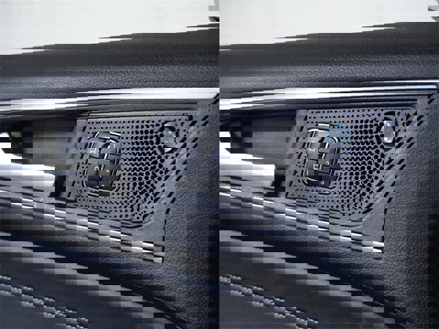 Certified 2023 Ford Edge Titanium w/ Class II Trailer Tow Package image 25